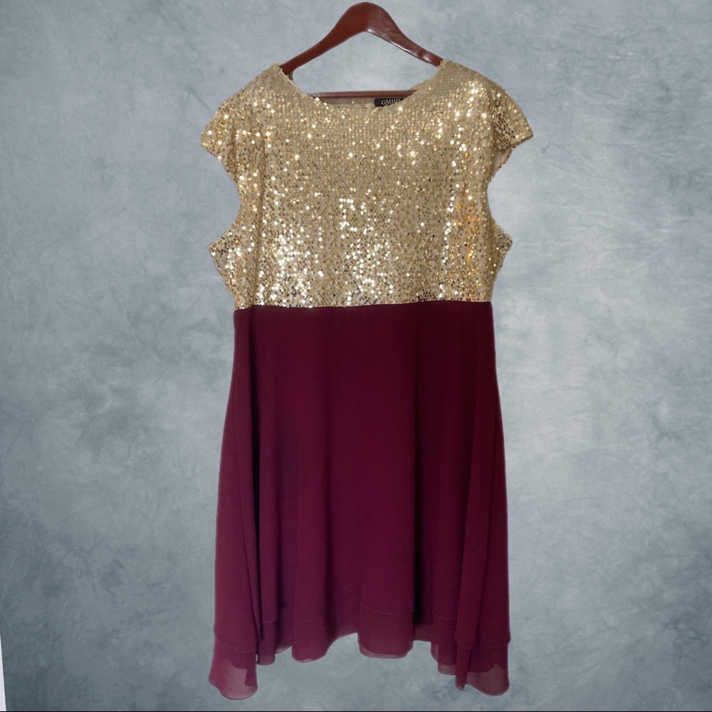 Sequin Cap-Sleeve SHORT, SEMI-FORMAL DRESS